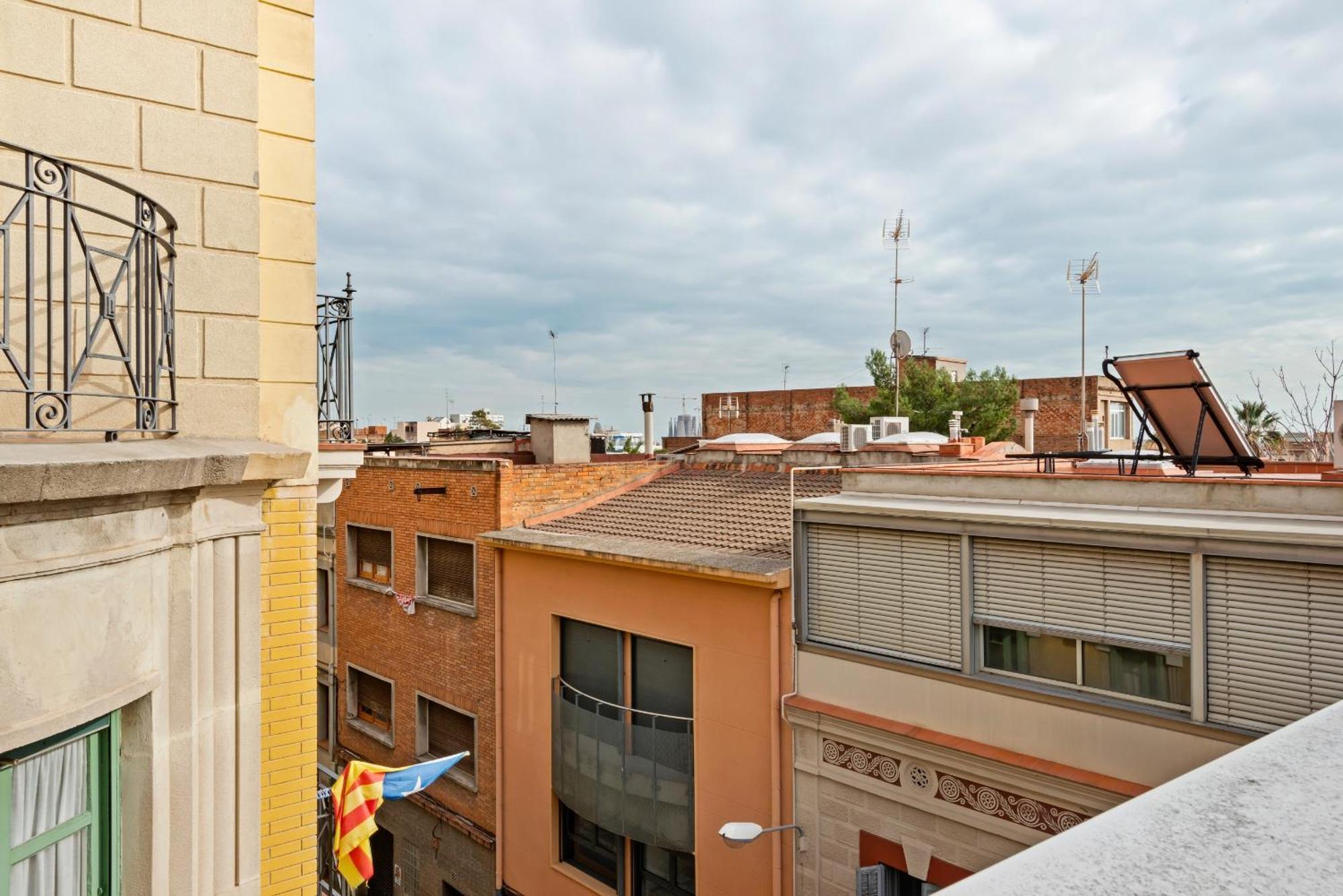 Chic And Modern Apartments In Gracia Barcelona Room photo