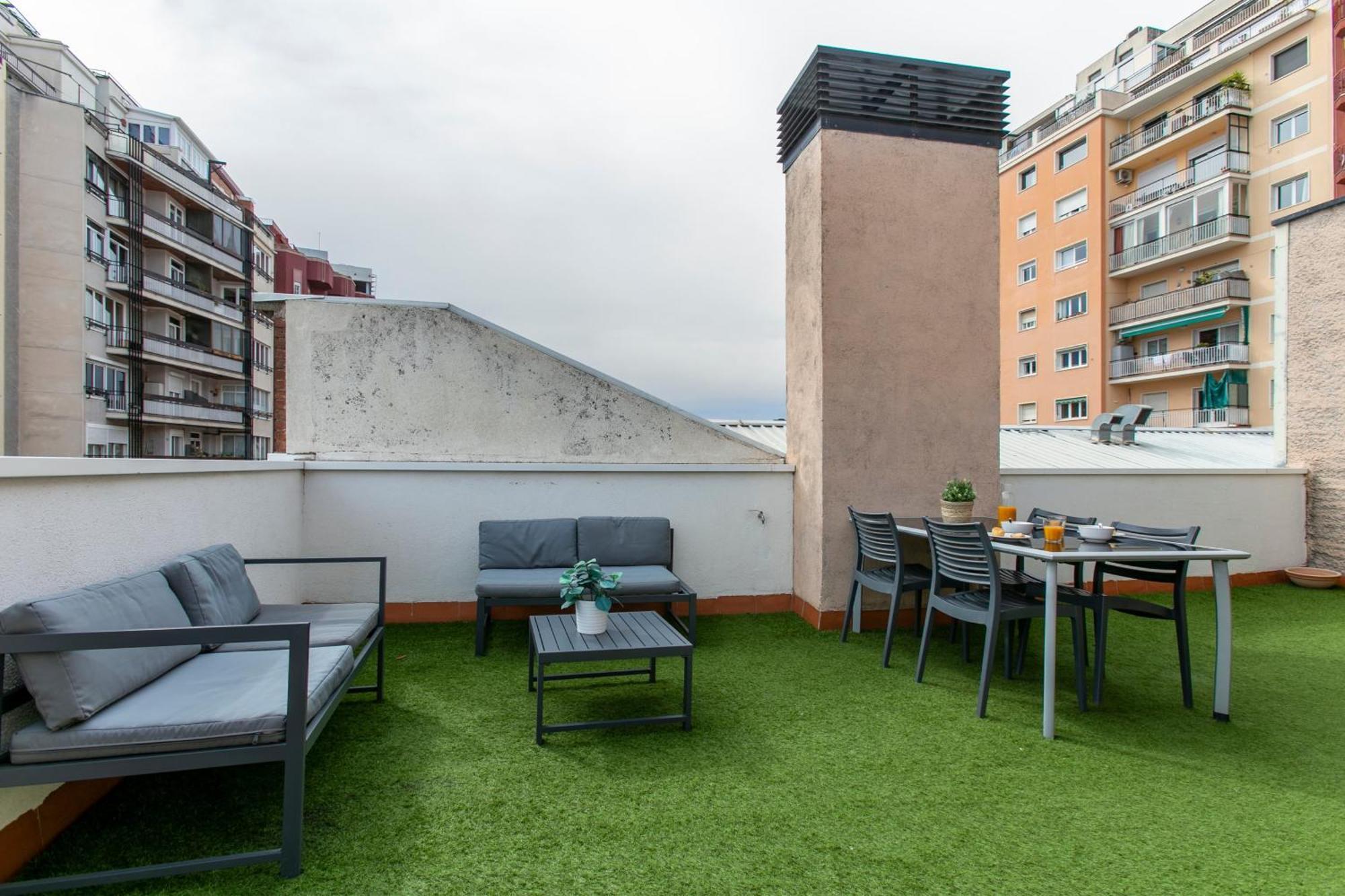 Chic And Modern Apartments In Gracia Barcelona Exterior photo