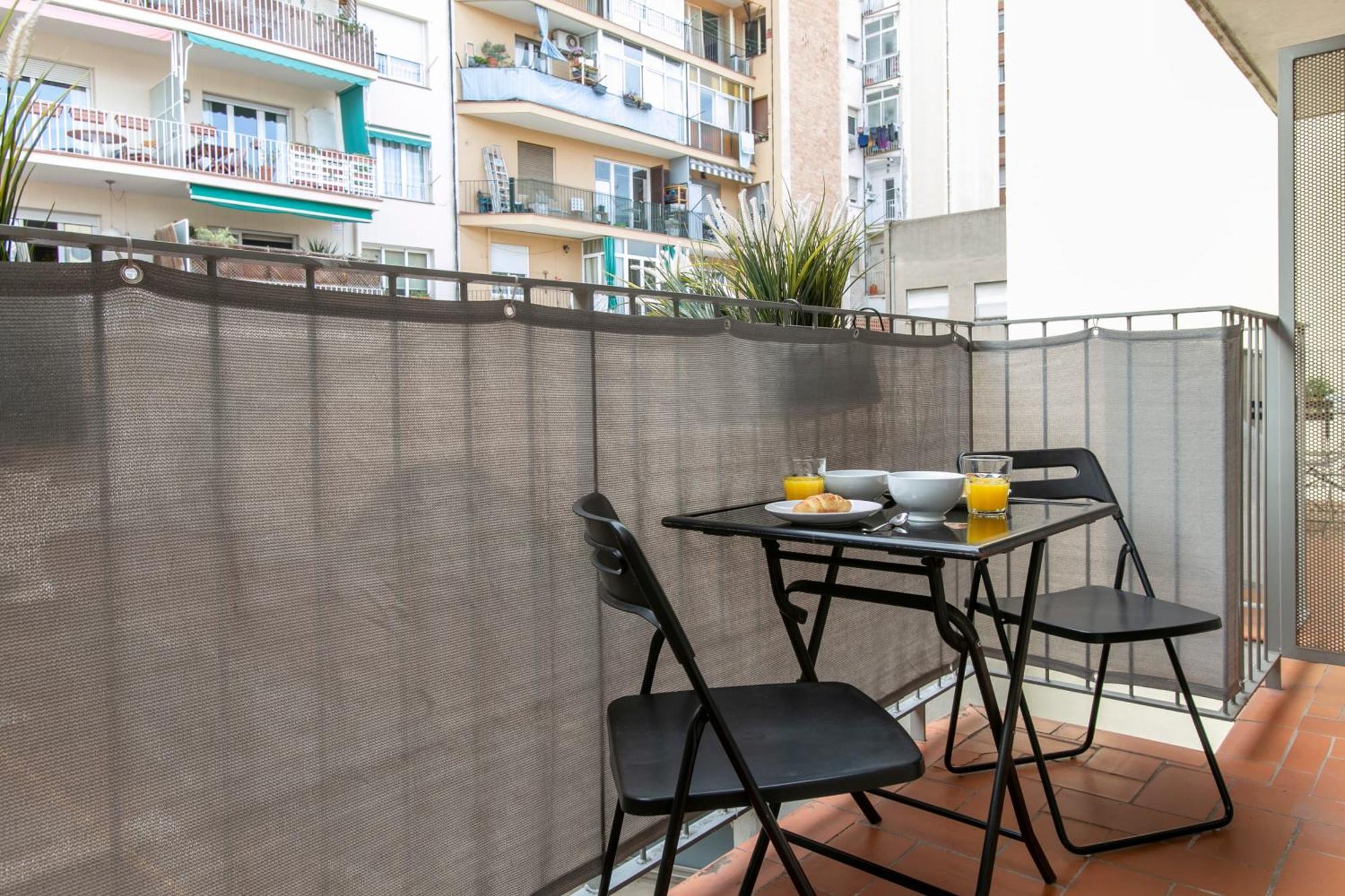 Chic And Modern Apartments In Gracia Barcelona Exterior photo